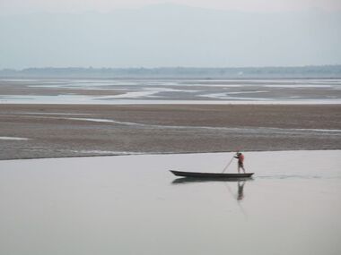 Negotiators in India, Bangladesh eye smaller rivers, as discussion on Teesta treaty unlikely to bear fruit Negotiators in India, Bangladesh eye smaller rivers, as discussion on Teesta treaty unlikely to bear fruit