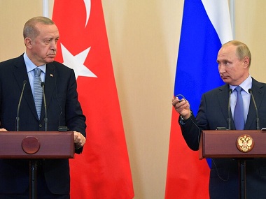 Russian forces head towards Syria-Turkey border in blow to Kurds; Donald Trump lifts sanctions on Ankara Russian forces head towards Syria-Turkey border in blow to Kurds; Donald Trump lifts sanctions on Ankara