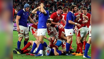 Rugby World Cup 2019: Ross Moriartey leaves it late to guide Wales to semi-final with thrilling win over 14-man France