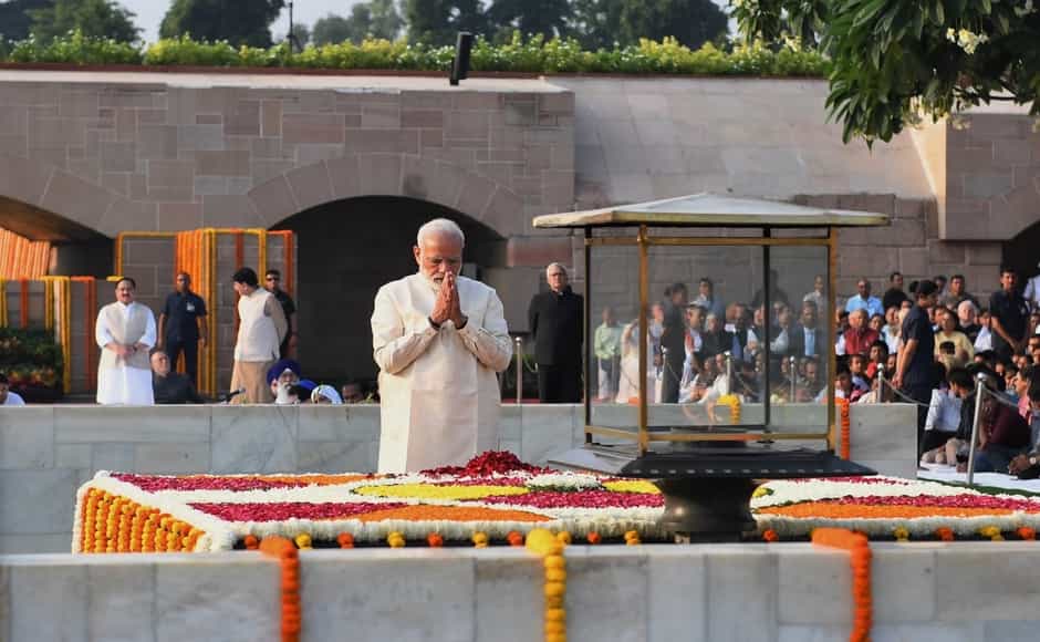 National leaders pay respects to Mahatma Gandhi on his 150th birth anniversary: BJP, Congress conduct marches to spread Gandhian philosophy