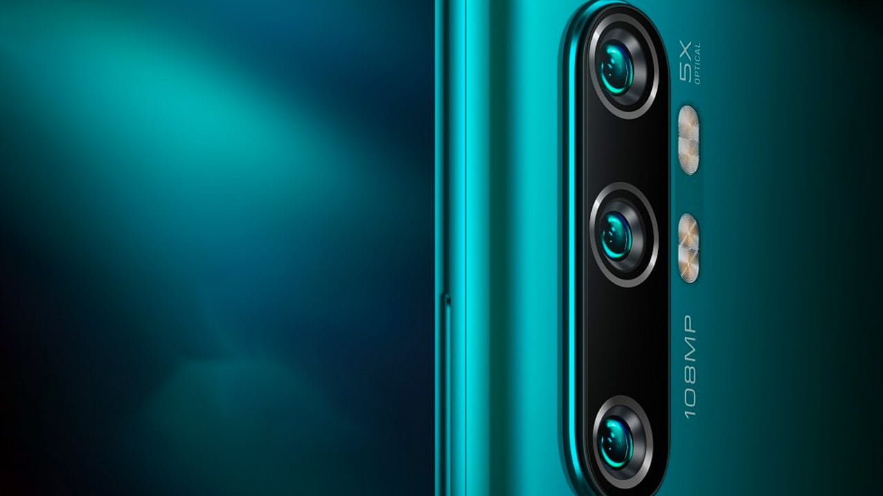 Xiaomi Mi CC9 Pro features a 108 MP primary camera and supports 5x optical zoom.