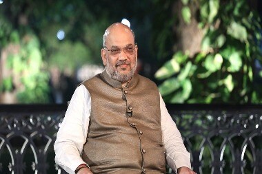 Those opposing move to confer Bharat Ratna on Veer Savarkar 'committing a sin', says Amit Shah, calls him a patriot