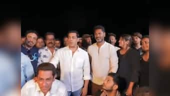 Dabangg 3: Salman Khan wraps up shooting of cop comedy, actor announces on Vinod Khanna's birth anniversary