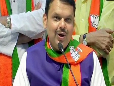 Nagpur court summons Devendra Fadnavis for alleged non-disclosure of 2 criminal cases against him in election affidavit Nagpur court summons Devendra Fadnavis for alleged non-disclosure of 2 criminal cases against him in election affidavit