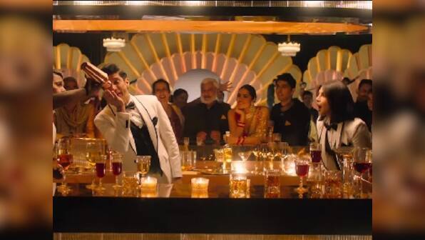 The Sky is Pink's 'Pink Gulaabi Sky' is a peppy number featuring Priyanka Chopra, Farhan Akhtar, Zaira wasim