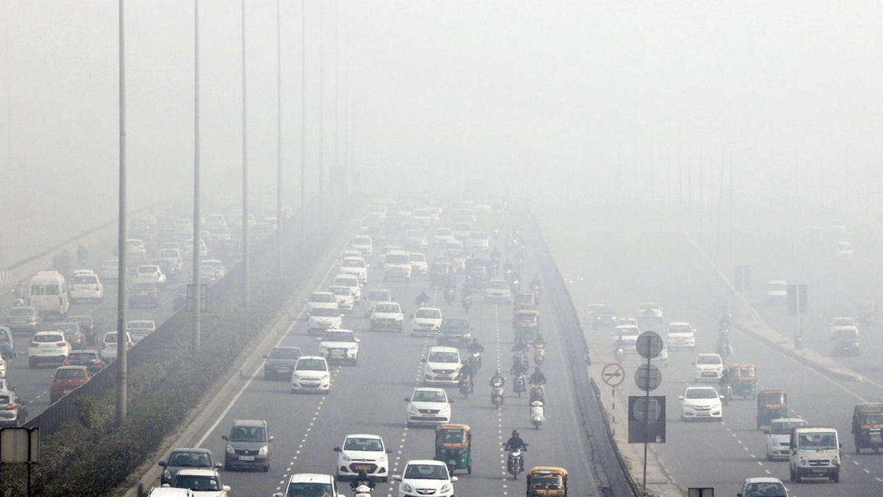 Gurugram — India’s millennium city is choking and suffocating due to poor air quality Gurugram — India’s millennium city is choking and suffocating due to poor air quality