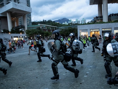 Hong Kong gears up for pro-democracy rally today after weekend protests turn violent as city shows no sign of letting up Hong Kong gears up for pro-democracy rally today after weekend protests turn violent as city shows no sign of letting up