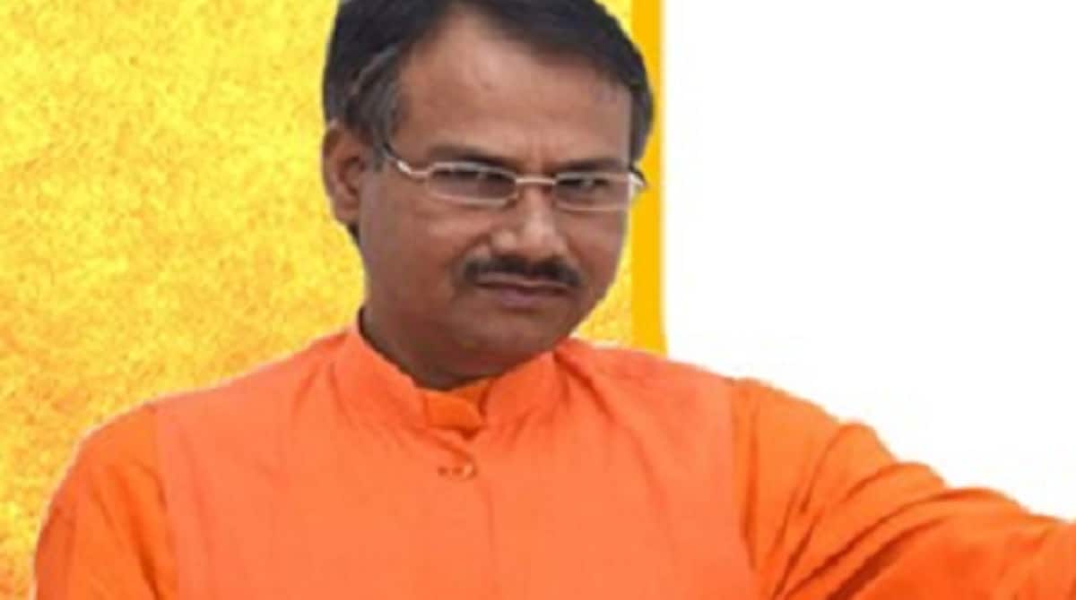 Kamlesh Tiwari was shot in the face, stabbed 15 times, finds autopsy ...