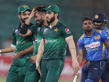 Pakistan vs Sri Lanka, LIVE Cricket Score, 3rd ODI at Karachi: Visitors look to salvage series in final match Pakistan vs Sri Lanka, LIVE Cricket Score, 3rd ODI at Karachi: Visitors look to salvage series in final match