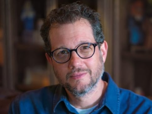 The Batman: Oscar winner Michael Giacchino to compose the score for Matt Reeves' film The Batman: Oscar winner Michael Giacchino to compose the score for Matt Reeves' film