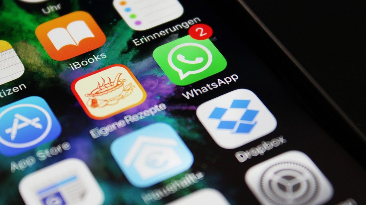 WhatsApp on iOS will no longer show notification badge for chats that you mute WhatsApp on iOS will no longer show notification badge for chats that you mute
