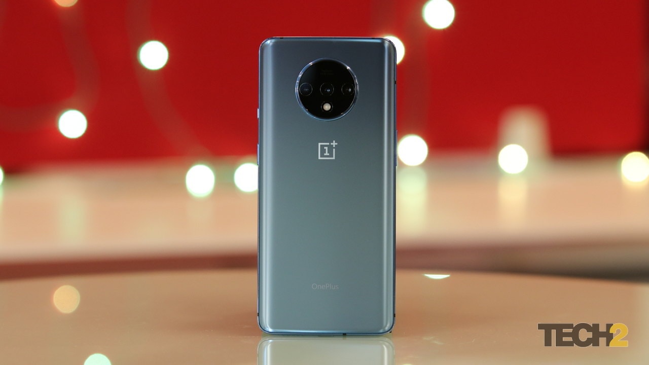 Oneplus 8 Pro Photos Leaked Show Off Display Design Punch Hole Selfie Camera Technology News Firstpost