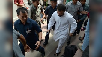 Withdrawing SPG cover for Sonia, Rahul and Priyanka: No legal or moral rationale behind giving Gandhis elite protection cover
