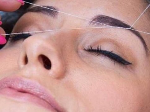 The long history of the manicured eyebrow: From's Elizabeth I's blank look to the Instagram aesthetic The long history of the manicured eyebrow: From's Elizabeth I's blank look to the Instagram aesthetic