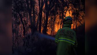 Australia bushfires: New South Wales battles 'catastrophic' wildfires; PM Scott Morrison rushes home from family vacation in Hawaii