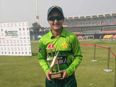 Pakistan captain Bismah Maroof wants to play bilateral matches against India, says politics should be kept away from sports Pakistan captain Bismah Maroof wants to play bilateral matches against India, says politics should be kept away from sports