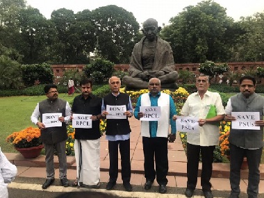CPM MPs stage protest in Parliament over privatisation of PSUs; Cabinet had approved sale of its stake in four public sector enterprises CPM MPs stage protest in Parliament over privatisation of PSUs; Cabinet had approved sale of its stake in four public sector enterprises