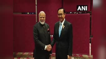 Narendra Modi meets Thailand's PM Prayut Chan-o-Cha on sidelines of 35th ASEAN summit, both leaders review progress in bilateral ties