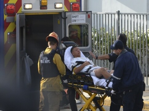 California high school shooting: 16-year old gunman dies in hospital day after shooting himself in the head; police hunt for motive behind attack California high school shooting: 16-year old gunman dies in hospital day after shooting himself in the head; police hunt for motive behind attack