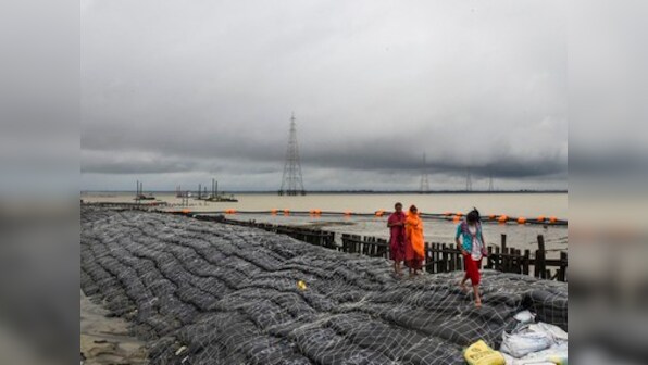 Operations in Kolkata airport suspended, over 1.2 lakh evacuated as Bengal braces for Cyclone Bulbul landfall; heavy rain, flooding expected in coastal districts
