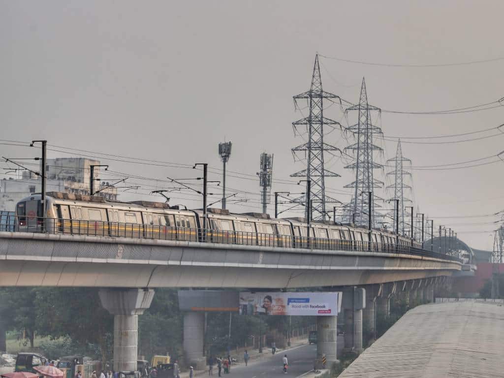 The Delhi Metro hasn’t contributed to curbing air pollution as much as the government intended for it to. Image: Getty