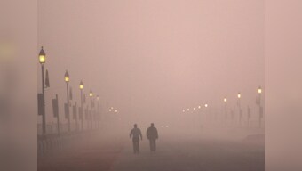 Delhi's air quality slips to 'severe' category again; dip in temperature pushes National Capital's AQI to 414