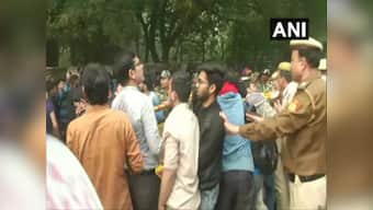 JNU students stage protest outside campus auditorium over fee hike, curfew timings, dress code; traffic affected near varsity