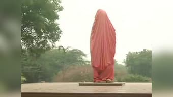 Swami Vivekanand statue in JNU vandalised amid unrest over fee hike; varsity to file complaint against perpetrators