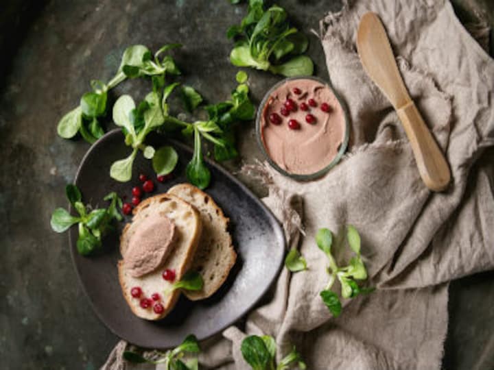 Five yummy brain foods that improve alertness, focus and memory