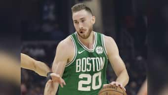 NBA: Celtics forward Gordon Hayward injures hand in 135-115 in over Spurs; Thunder defeat Warriors