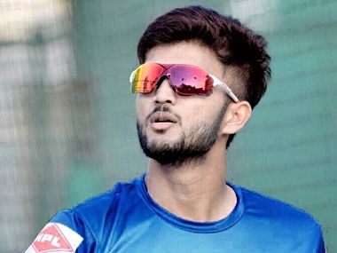 Deodhar Trophy 2019: Jalaj Saxena's seven-wicket haul, Mayank Agarwal and Shubman Gill's tons help India C beat India A, enter final Deodhar Trophy 2019: Jalaj Saxena's seven-wicket haul, Mayank Agarwal and Shubman Gill's tons help India C beat India A, enter final