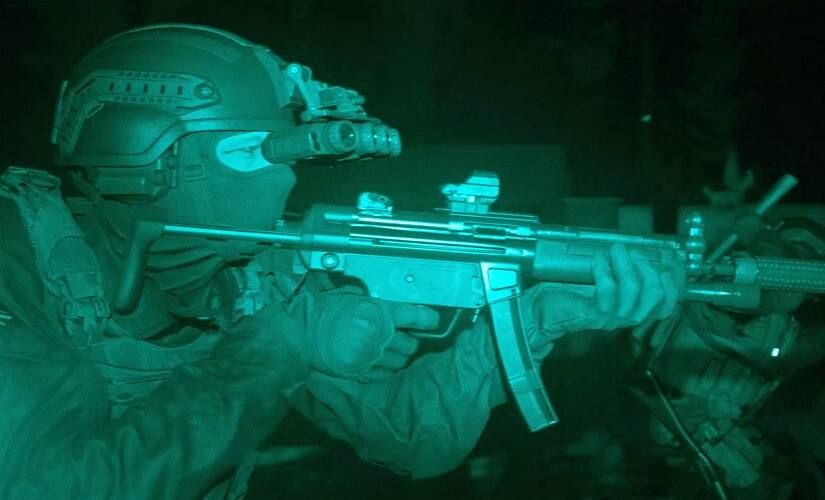 These night-vision sections could honestly be mistaken as real-life helmet cam footage | Activision Blizzard