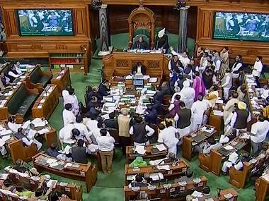 Daily Bulletin: Parliament to discuss Delhi pollution crisis; JNU students to continue protest against fee hike; day's top stories