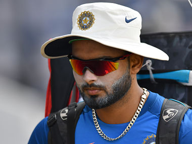 Former India wicket-keeper Nayan Mongia urges Rishabh Pant to 'pull up his socks', avoid minor hiccups Former India wicket-keeper Nayan Mongia urges Rishabh Pant to 'pull up his socks', avoid minor hiccups