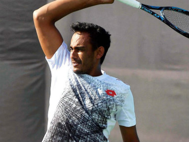 Davis Cup 2019: Reserve member Sasi Kumar Mukund pulls out of India-Pakistan tie due to foot injury Davis Cup 2019: Reserve member Sasi Kumar Mukund pulls out of India-Pakistan tie due to foot injury