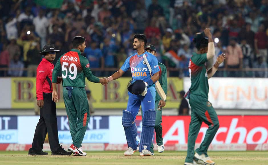 Shreyas Iyer shakes hands with Soumya Sarkar following the Men in Blue’s eight-wicket win to equal the three-match series 1-1. This was a perfect way to cap off Rohit Sharma’s 100th T20I. AP