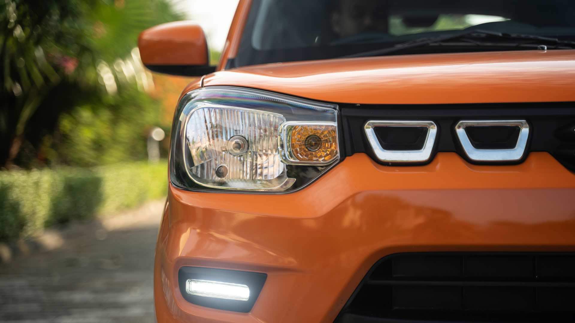 Suzuki S-Presso headlamp