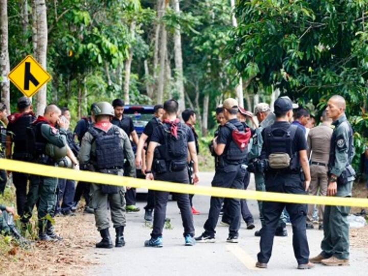 Fifteen killed, five injured in Thailand's Yala province after suspected rebels open fire at checkpoints