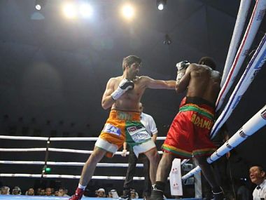 Vijender Singh thumps ex-Commonwealth champion Charles Adamu in unanimous decision to claim 12th consecutive win Vijender Singh thumps ex-Commonwealth champion Charles Adamu in unanimous decision to claim 12th consecutive win