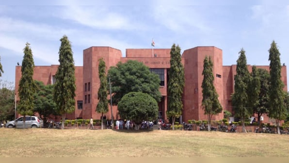 Centre appoints Rajesh Bindal as acting Chief Justice of Jammu and Kashmir High Court