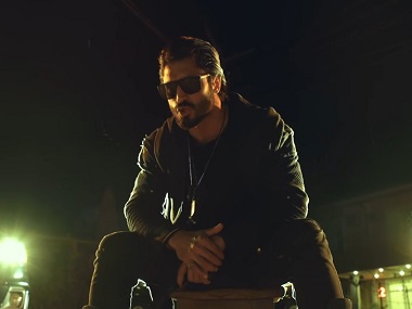 Commando 3 song Tera Baap Aaya sees Vidyut Jammwal impose a word of caution to his enemies in this rap track Commando 3 song Tera Baap Aaya sees Vidyut Jammwal impose a word of caution to his enemies in this rap track