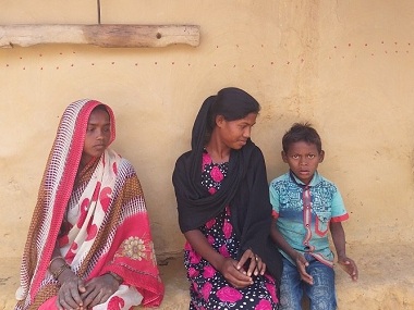 Jharkhand election: Rise of starvation deaths, breakdown of welfare schemes to influence tribal voting Jharkhand election: Rise of starvation deaths, breakdown of welfare schemes to influence tribal voting