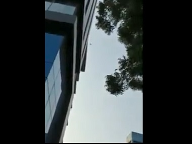 Bundles of cash rain down from Kolkata building during DRI raid; owner throws nearly Rs 4 lakh onto street Bundles of cash rain down from Kolkata building during DRI raid; owner throws nearly Rs 4 lakh onto street