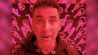Good Newwz song 'Chandigarh Mein' is a party anthem featuring Akshay, Kareena, Kiara and Diljit in a nightclub