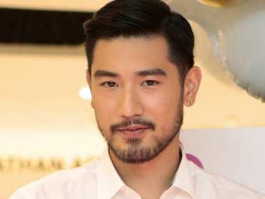The Mortal Instruments: City of Bones actor Godfrey Gao dies at 35 of cardiac arrest while filming on set The Mortal Instruments: City of Bones actor Godfrey Gao dies at 35 of cardiac arrest while filming on set