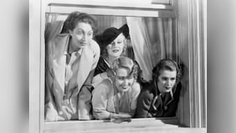 Gold Diggers of 1933 was a racy backstage musical — and Hollywood’s response to the Great Depression