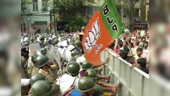 BJP workers clash with Kolkata Police at rally to protest spurt in dengue cases, several agitators detained