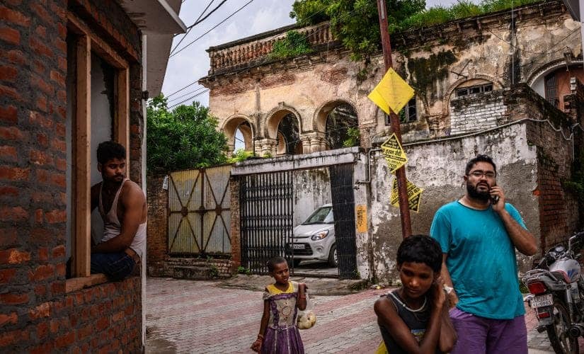 Outside the old Nawab’s Palace in Luknow, where Prince Cyrus of Oudh once lived with his mother and sister, in India, 24 August, 2019. (Bryan Denton/The New York Times)