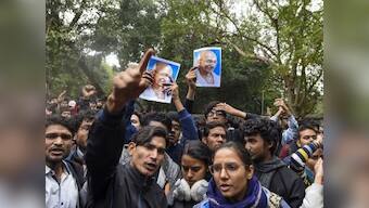 'In solidarity with Jamia': From Mumbai University to BHU, students across India protest 'police brutality' on demonstrators at AMU, Jamia, Guwahati University