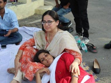 Uttar Pradesh court grants bail to activist Sadaf Jafar, others arrested for anti-CAA protests in Lucknow on 19 December Uttar Pradesh court grants bail to activist Sadaf Jafar, others arrested for anti-CAA protests in Lucknow on 19 December